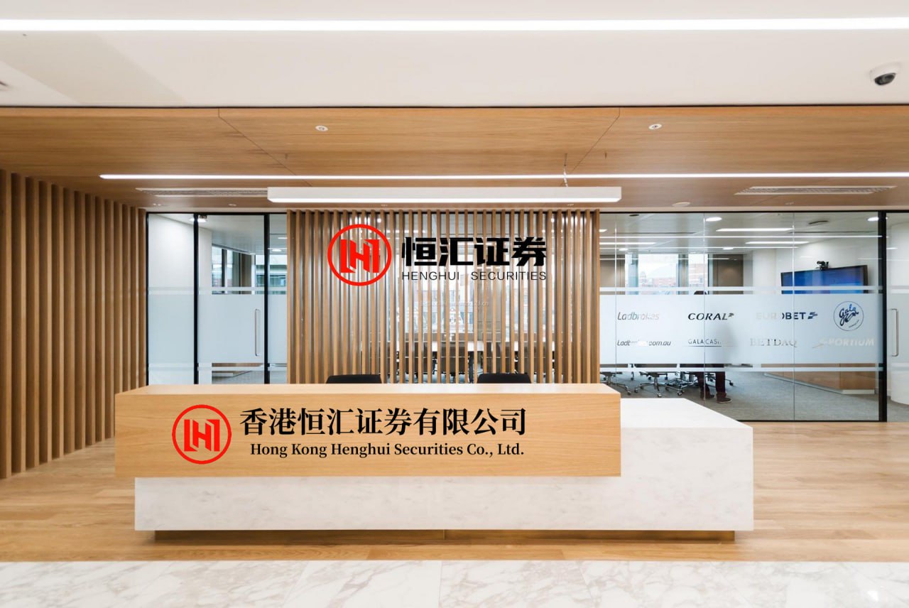 富配配资官网 食品饮料周报：板块配置底部 百润业绩超预期